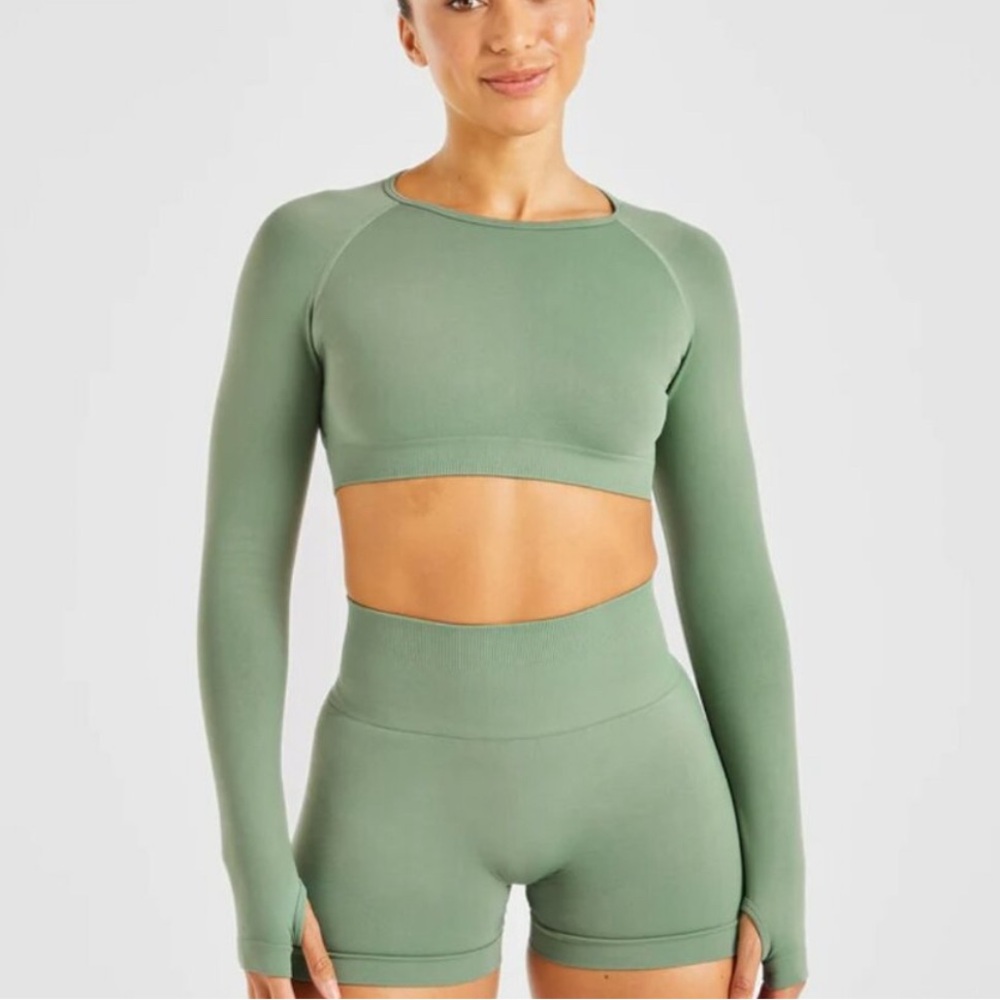 AYBL Power Seamless Long Sleeve Crop Top